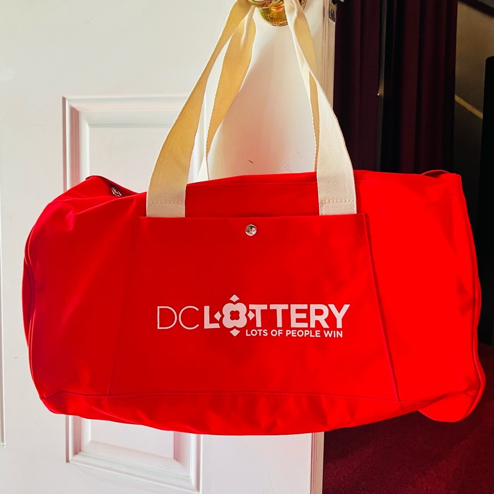 BRAND NEW RED/WHITE "DC LOTTERY" TOP HANDLE DUFFLE BAG (16" L/10" H/10"W) - Picture 3 of 9